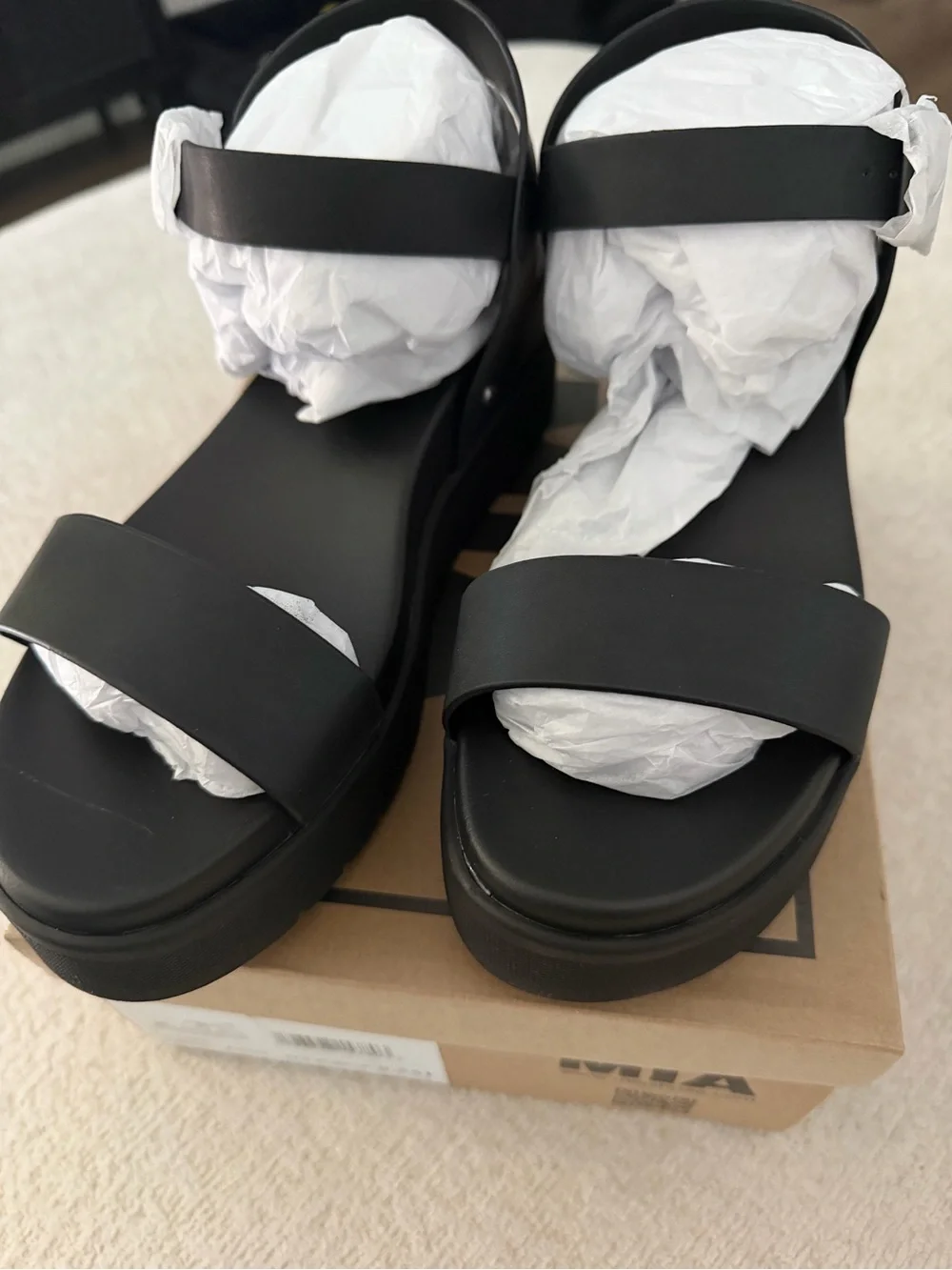 Women’s New MIA Kayci Black Platform Sandals